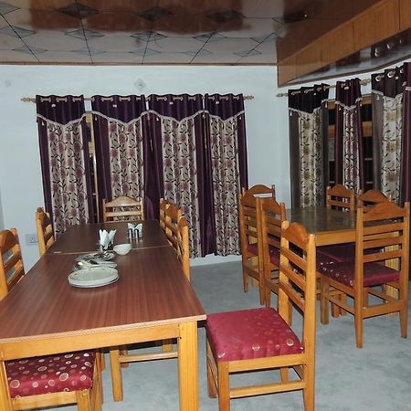 Ldumra Oasis Hundar Exterior photo